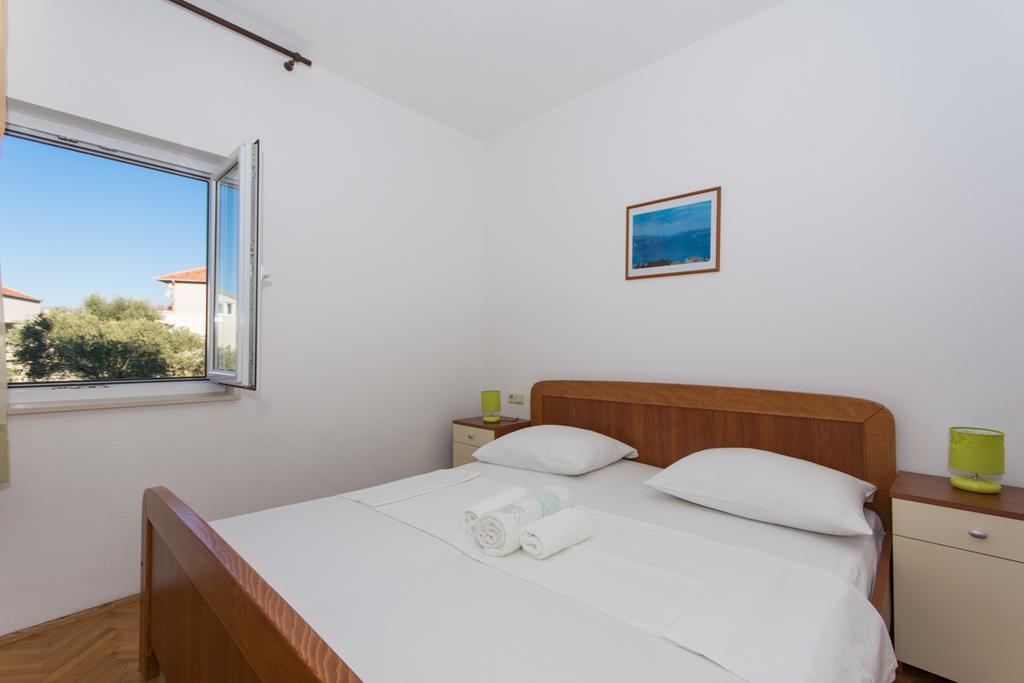 Apartmani Gaube Trogir Exterior foto