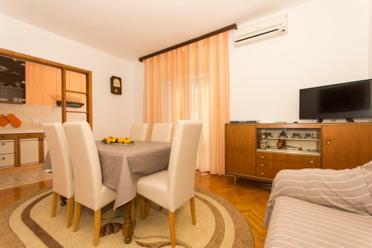 Apartmani Gaube Trogir Exterior foto